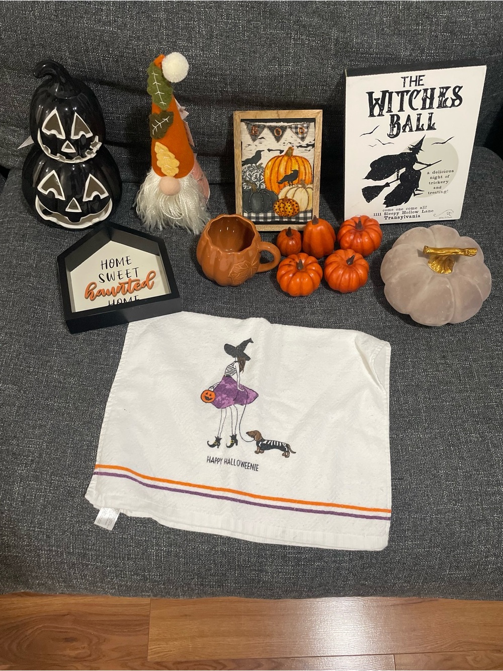 Assorted Halloween Decor Items